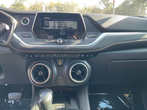 Used 2019 Chevrolet Blazer Premier w/ Driver Confidence II Package image 20