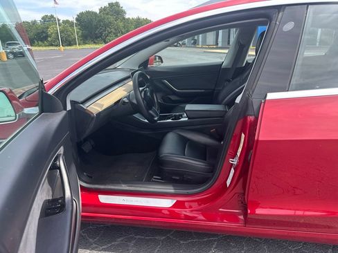 Used 2018 Tesla Model 3 Long Range RWD image 8