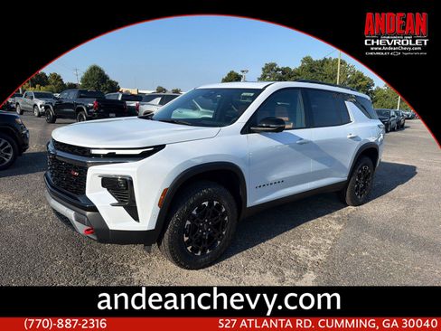 New 2027 Chevrolet Traverse Z71 w/ Enhanced Driving Package AWD/4WD image 1