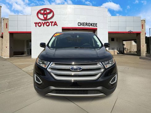 Used 2018 Ford Edge Titanium w/ Equipment Group 301A image 2