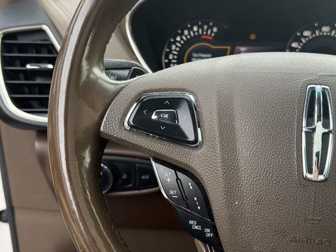 Used 2016 Lincoln MKX Reserve w/ Technology Package image 15