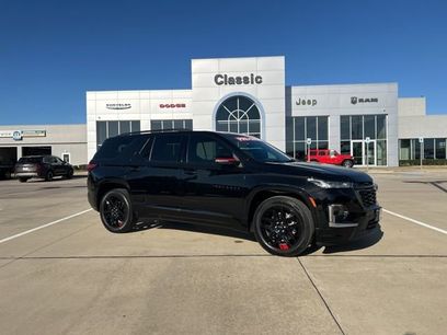 Used 2023 Chevrolet Traverse Premier w/ Redline Edition