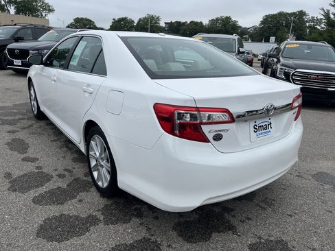 Used 2013 Toyota Camry XLE w/ Convenience Pkg FWD image 6
