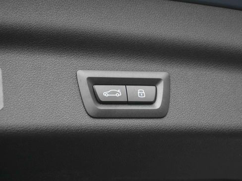 Certified 2025 BMW X1 xDrive28i image 33