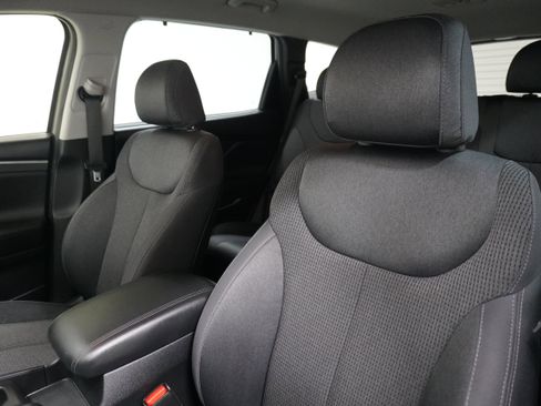 Used 2020 Hyundai Santa Fe SEL w/ Convenience Package image 10