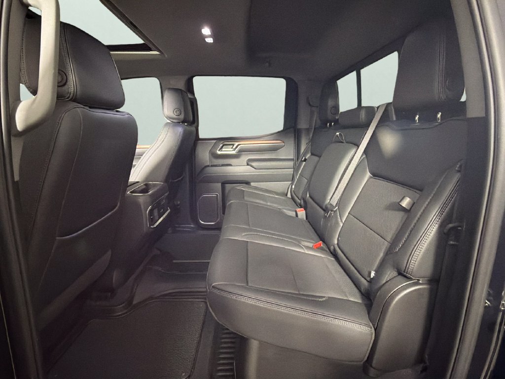 Used 2024 GMC Sierra 1500 Denali AWD/4WD image 29