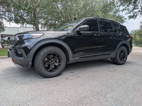 Used 2022 Ford Explorer Timberline AWD/4WD image 3
