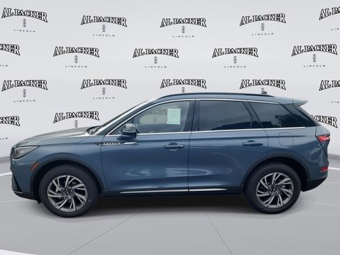 New 2026 Lincoln Corsair Premiere FWD image 2