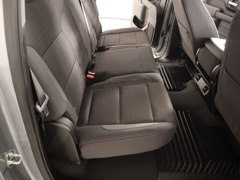 Used 2023 Chevrolet Silverado 1500 Custom image 13