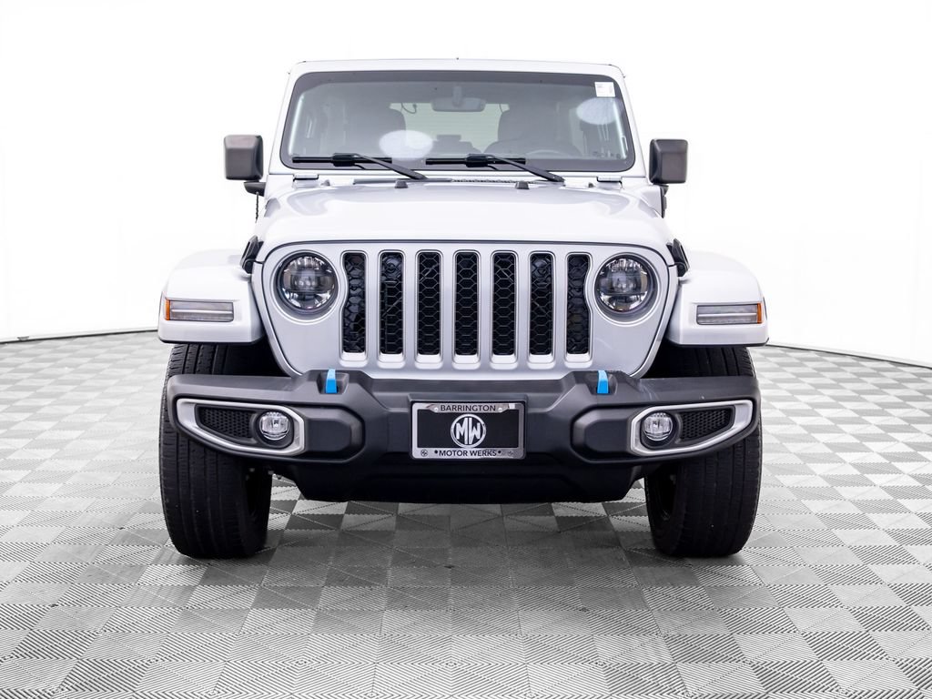 Used 2023 Jeep Wrangler Unlimited Sahara w/ Cold Weather Group AWD/4WD image 8