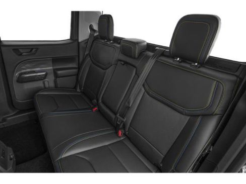 Used 2025 Ford Maverick Lobo image 12