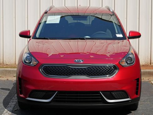 Used 2019 Kia Niro LX FWD image 39
