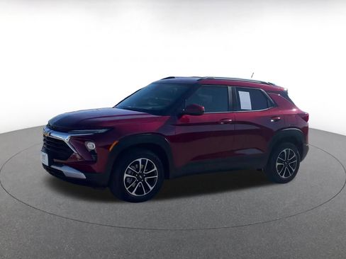 Used 2025 Chevrolet TrailBlazer LT image 8