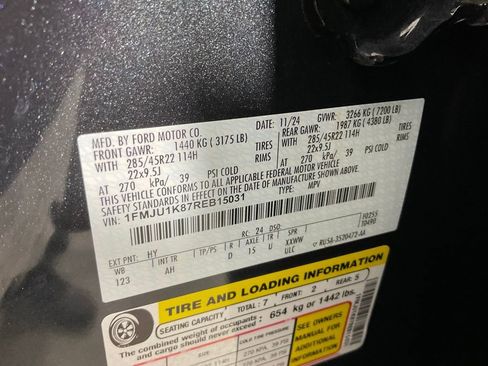 Used 2024 Ford Expedition Limited RWD image 29