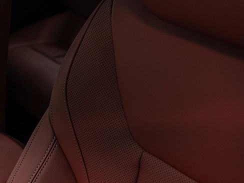 New 2026 BMW 330i Sedan w/ M Sport Package image 25