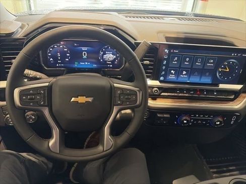 New 2026 Chevrolet Silverado 1500 LT AWD/4WD image 15