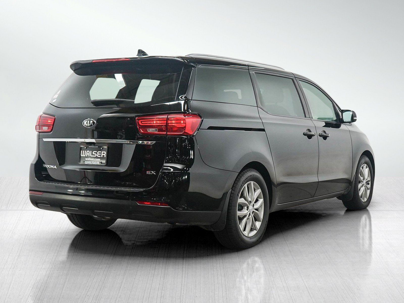 Used 2019 Kia Sedona EX FWD image 5