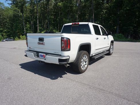 Used 2017 GMC Sierra 1500 Denali AWD/4WD image 21