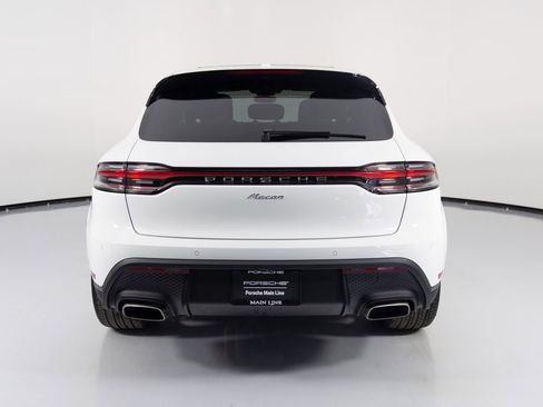 New 2026 Porsche Macan image 11