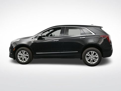 Used 2025 Cadillac XT5 Luxury FWD image 2