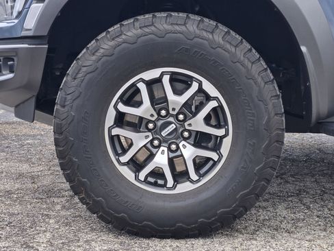 Used 2023 Ford F150 Raptor AWD/4WD image 11
