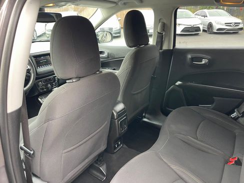Used 2019 Jeep Compass Sport image 14
