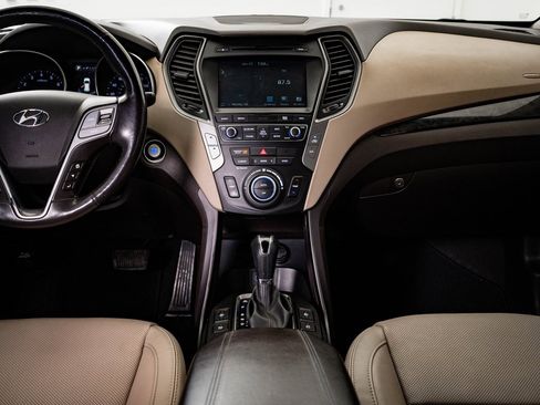 Used 2017 Hyundai Santa Fe Sport image 35