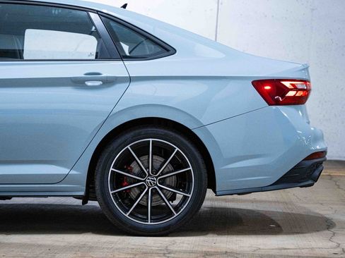 New 2026 Volkswagen Jetta GLI Autobahn FWD image 4