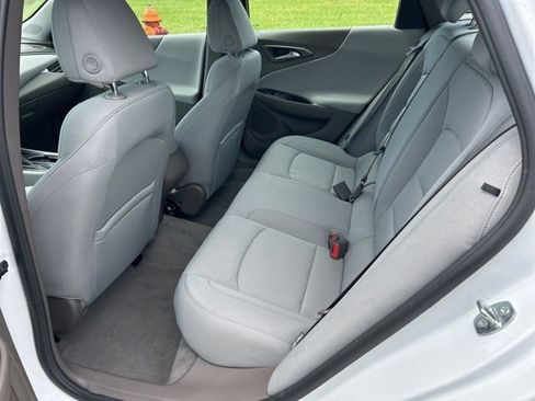 Used 2022 Chevrolet Malibu LS w/ Driver Confidence Package II FWD image 6