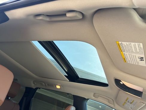 Used 2023 INFINITI QX60 Sensory w/ Vision Package image 18