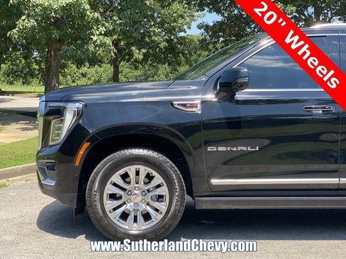 Certified 2025 GMC Yukon XL Denali image 10