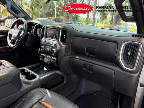 Used 2021 GMC Sierra 1500 AT4 w/ AT4 Premium Package AWD/4WD image 6