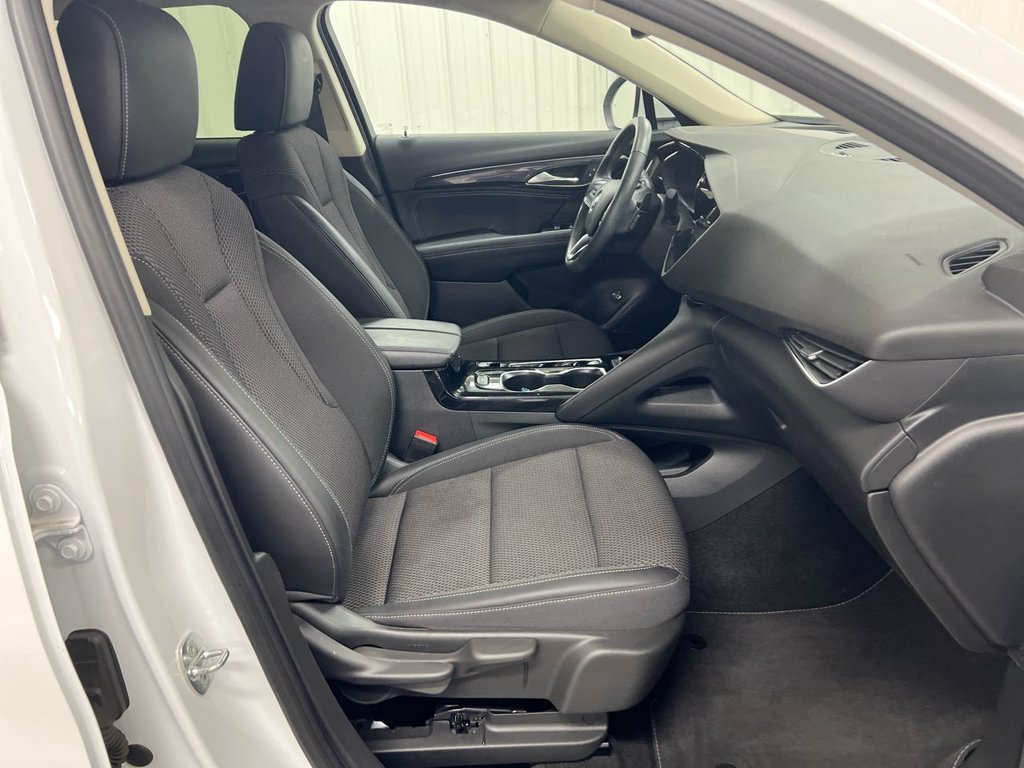 Used 2022 Buick Envision Preferred FWD image 21
