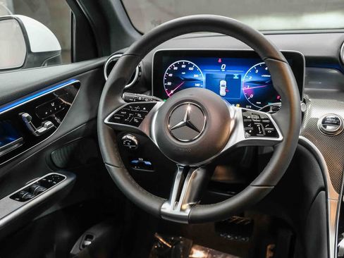 Certified 2026 Mercedes-Benz GLC 300 image 18