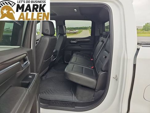 Used 2024 Chevrolet Silverado 1500 LTZ AWD/4WD image 25