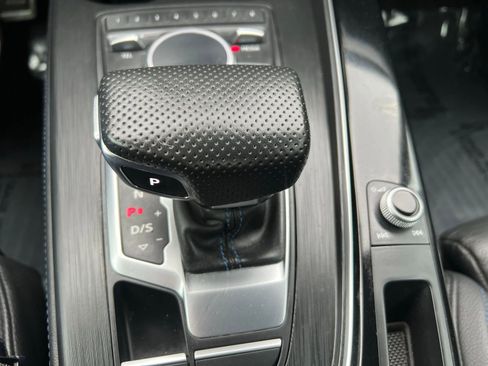 Used 2019 Audi A5 2.0T Premium Plus w/ Premium Plus AWD/4WD image 32
