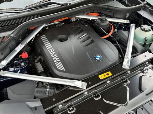 New 2026 BMW X5 xDrive50e image 32