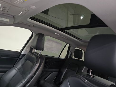 New 2025 Lincoln Aviator Premiere w/ Jet Appearance Package image 21