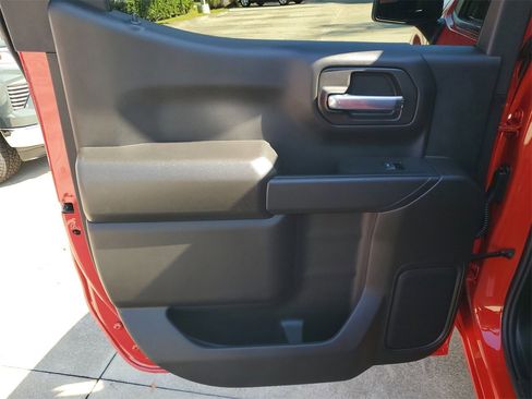 New 2026 Chevrolet Silverado 1500 Custom image 8