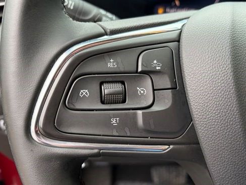 Certified 2025 Buick Encore GX Sport Touring image 9