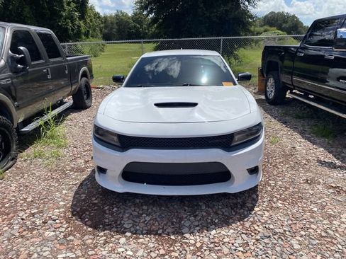 Used 2019 Dodge Charger R/T w/ Blacktop Package RWD image 2