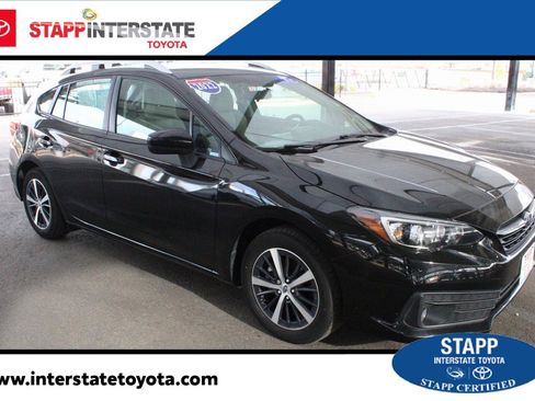 Used 2022 Subaru Impreza Premium image 1