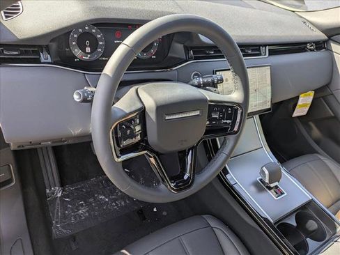 New 2026 Land Rover Range Rover Evoque S image 3