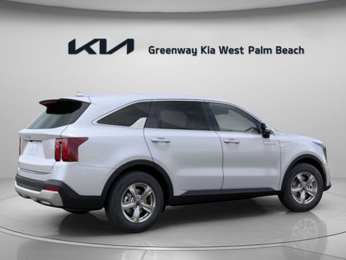 New 2026 Kia Sorento LX FWD image 8