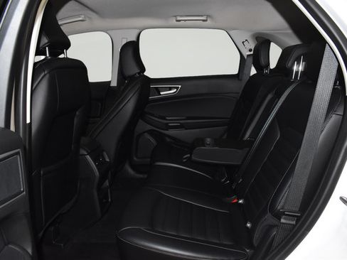 Used 2024 Ford Edge SEL AWD/4WD image 23