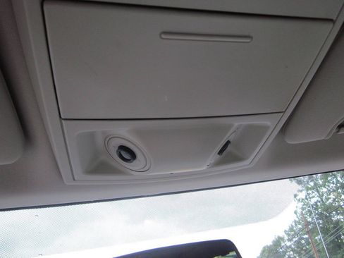 Used 2011 Dodge Grand Caravan Crew w/ Entertainment Group 1 FWD image 36