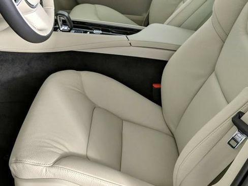 Used 2023 Volvo XC90 B5 Plus w/ Protection Package Premier AWD/4WD image 22