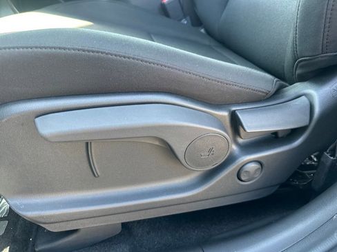 New 2026 Hyundai Santa Fe SE image 16