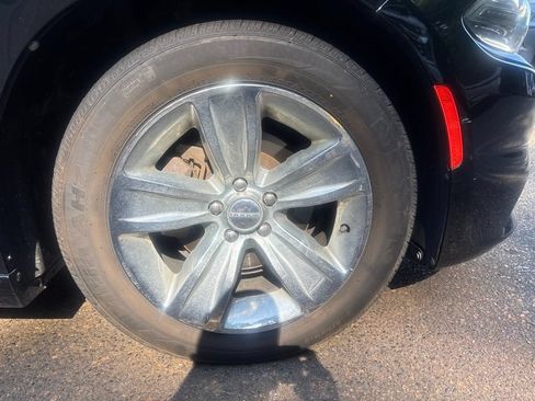 Used 2016 Dodge Charger SXT RWD image 20