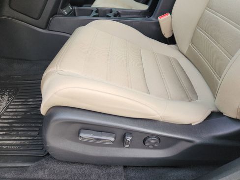 Used 2022 Honda CR-V EX image 29